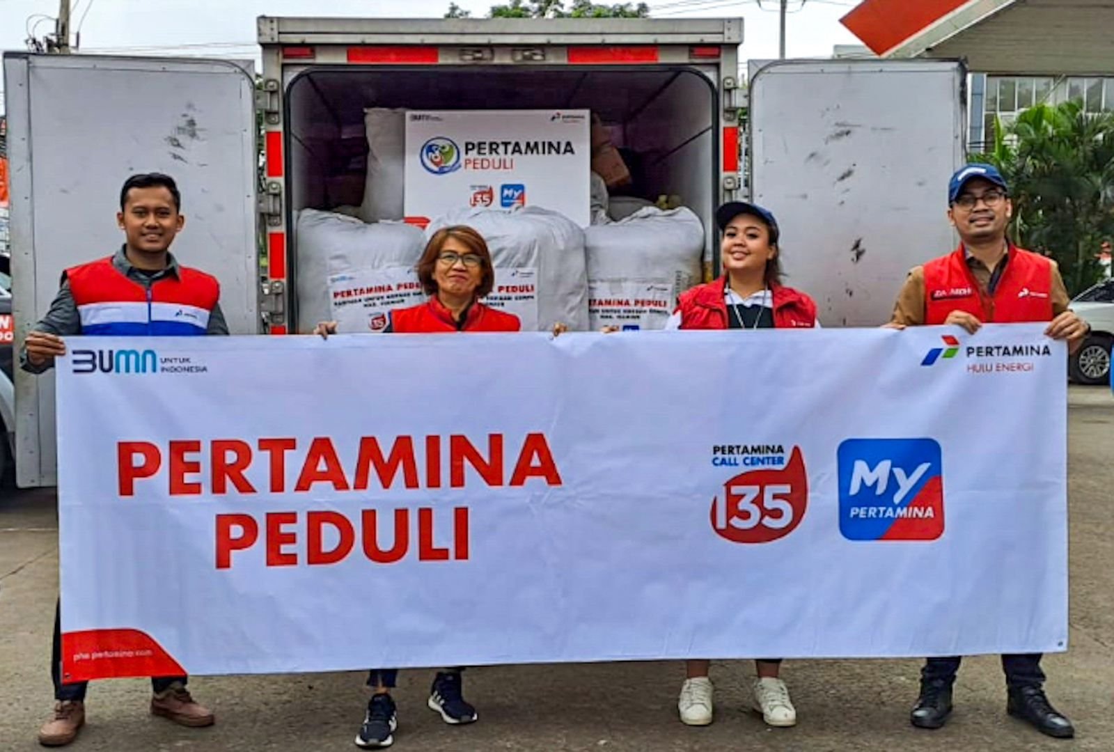 Bantuan Pangan dan Energi Disalurkan untuk Warga Terdampak Bencana di Sumatera