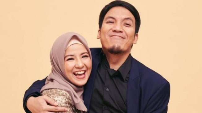 Netizen Jodoh-Jodohkan Andre Taulany dan Natasha Rizki, Begini Reaksi Desta