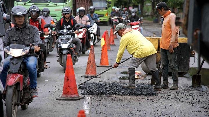Kontraktor Kekurangan Bahan Baku, Proyek Pembangunan di Bekasi Terhambat