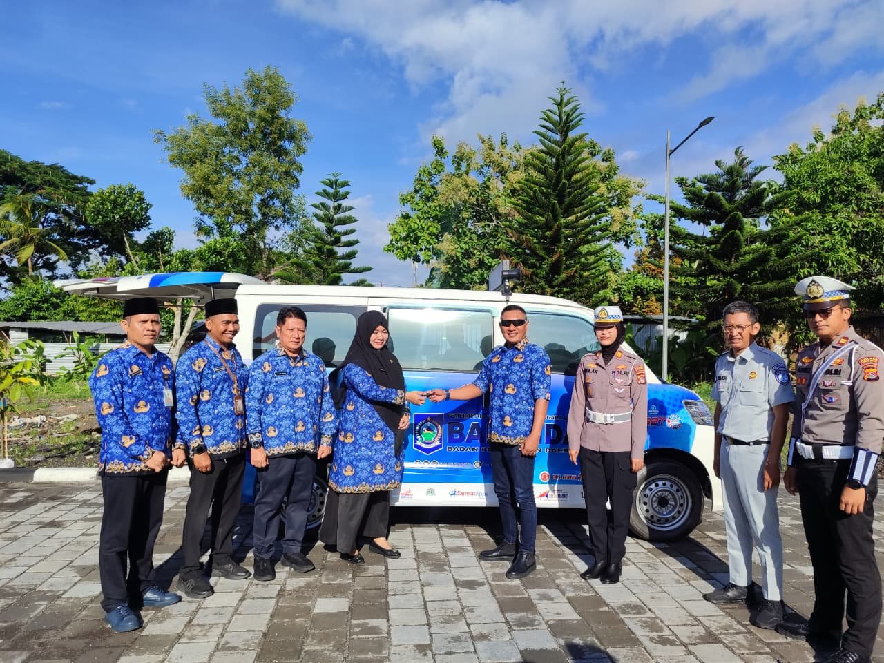 Dukung Optimalisasi Layanan Samsat, Jasa Raharja NTB Hadiri Undangan Serah Terima Kendaraan Operasional Samsat Keliling