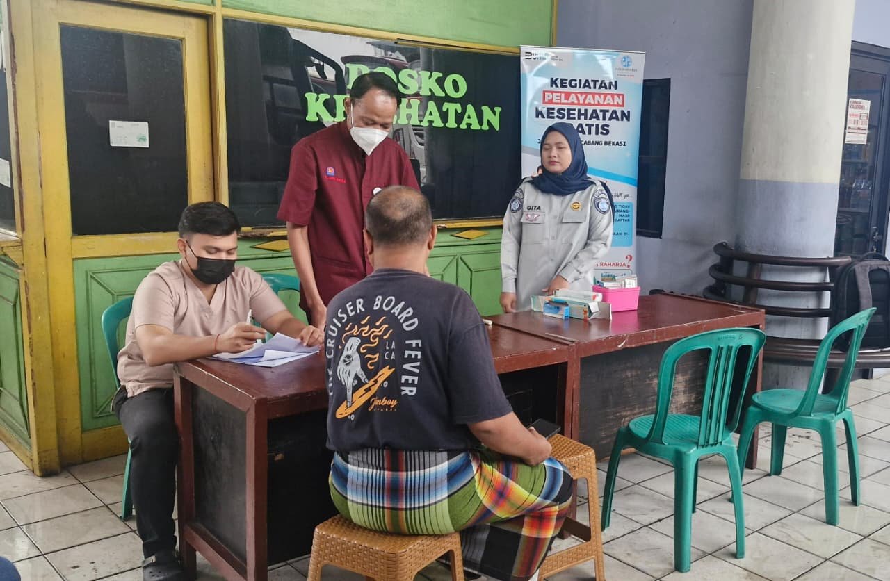 Jasa Raharja Gelar Layanan Kesehatan Gratis Di Teminal Bus Kota Bekasi