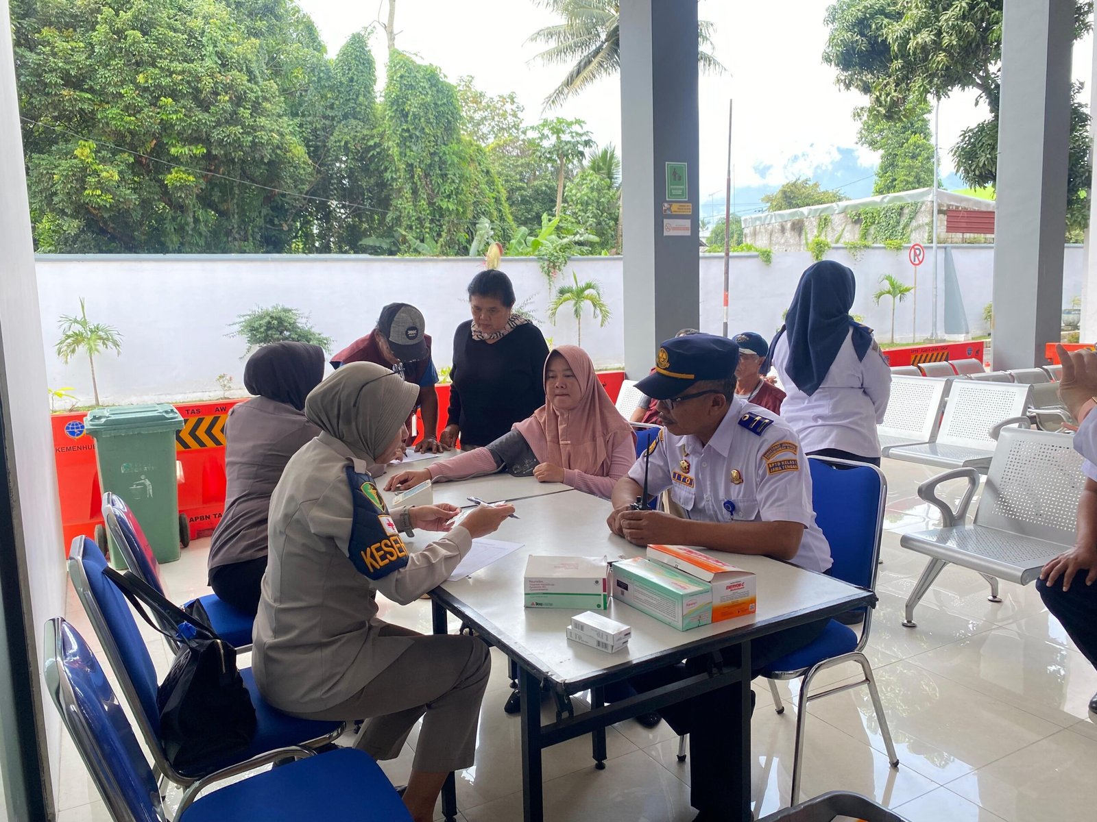 Jasa Raharja Jateng Gelar Pengobatan Gratis di Terminal Tingkir