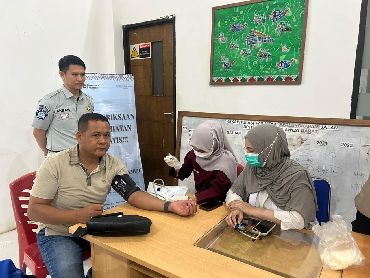 Kondisi Prima, Perjalanan Aman : Jasa Raharja Cabang Mamuju Laksanakan Giat MUKL di Terminal Simbuang