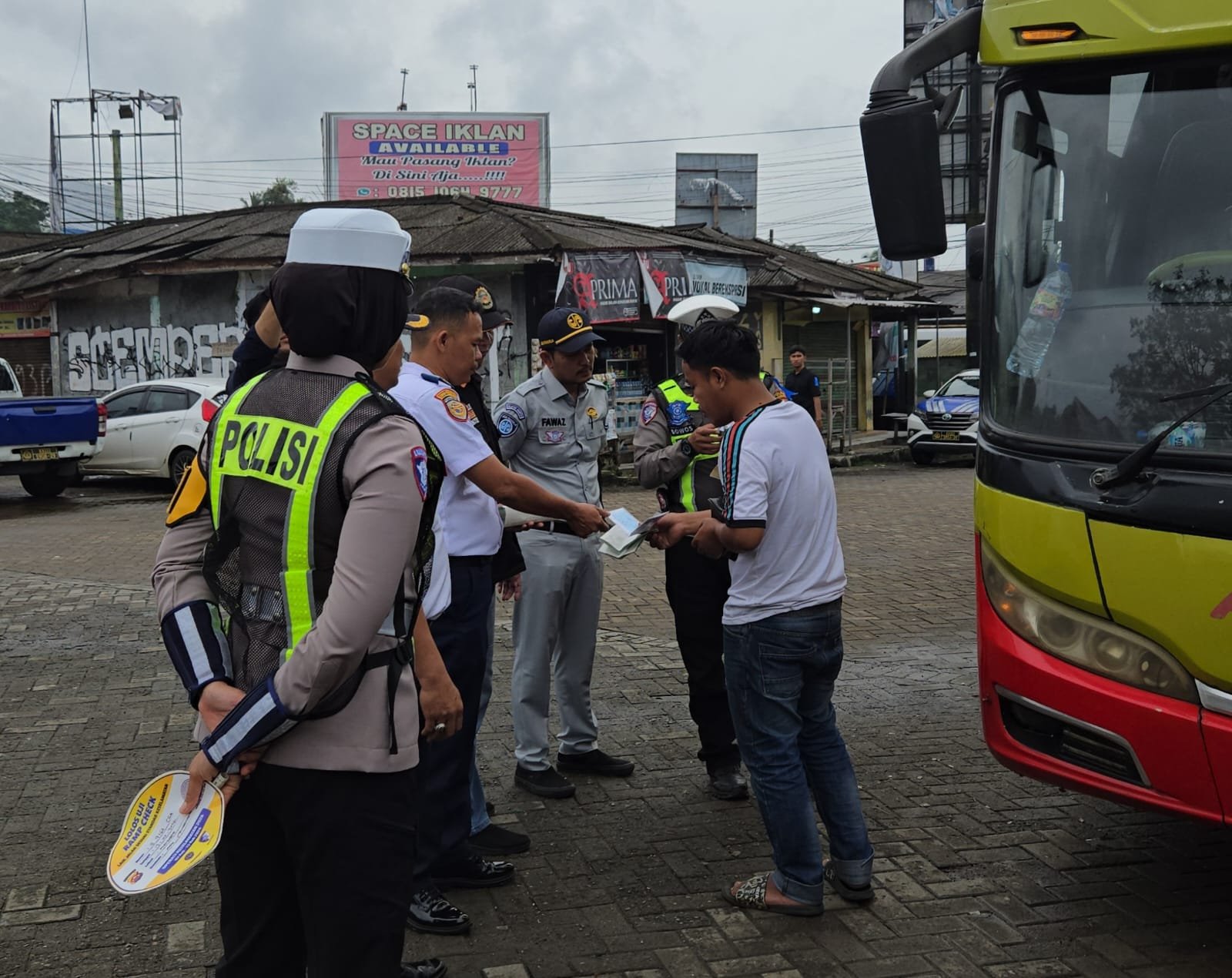 Jasa Raharja Kantor Wilayah Banten Berpartisipasi dalam Kegiatan Rampcheck Kendaraan Angkutan Umum di Wilayah Kabupaten Pandeglang