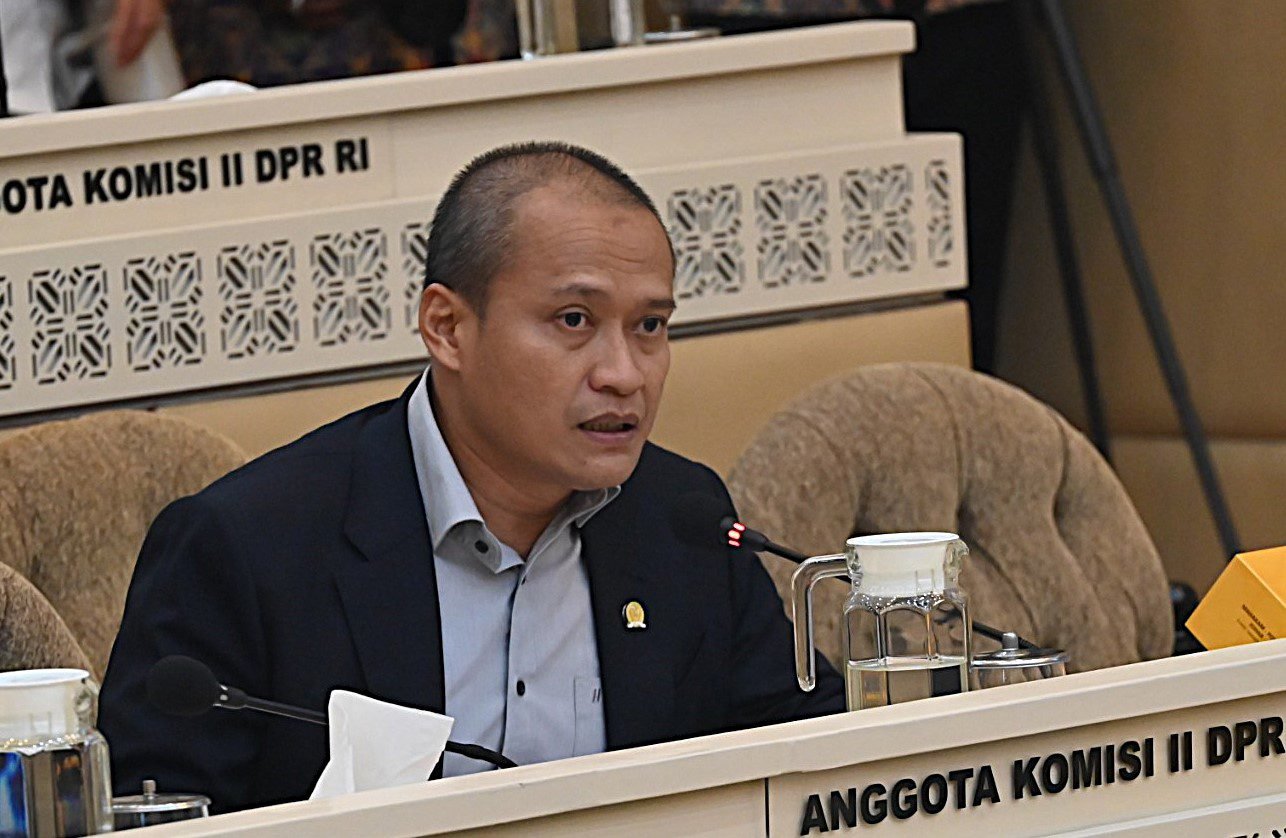 DPR Tegaskan MBG dan Pendidikan Saling Berkaitan, Bukan Dipisahkan