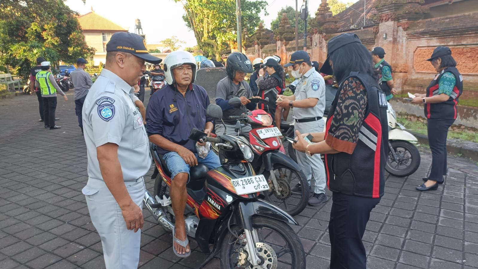 Jasa Raharja Bali Ikut Serta dalam Operasi Gabungan di Tabanan