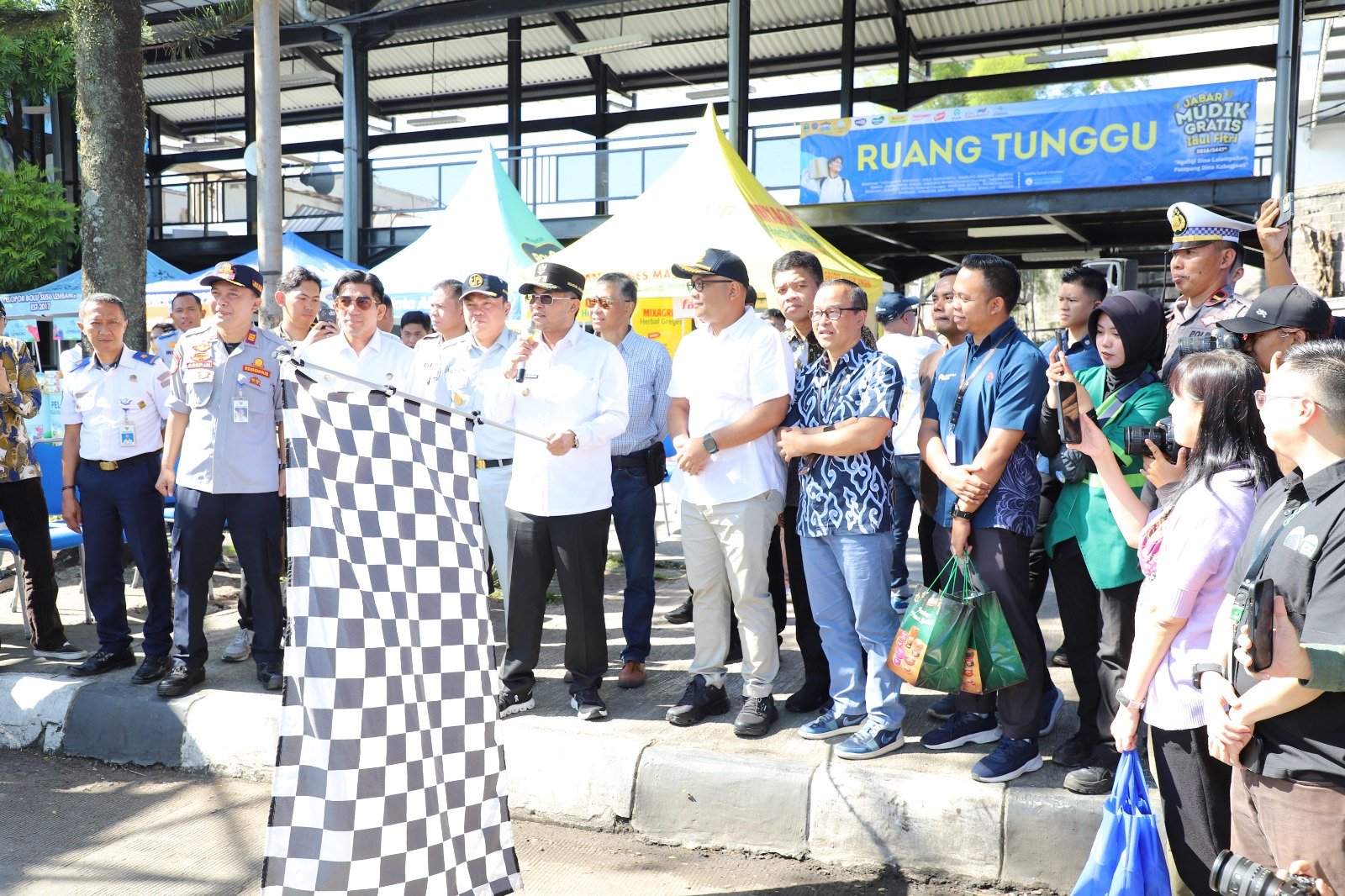 Jasa Raharja Dukung Program Mudik Gratis Lebaran 2026 di Terminal Leuwipanjang, Mudik Nyaman Bersama Jasa Raharja
