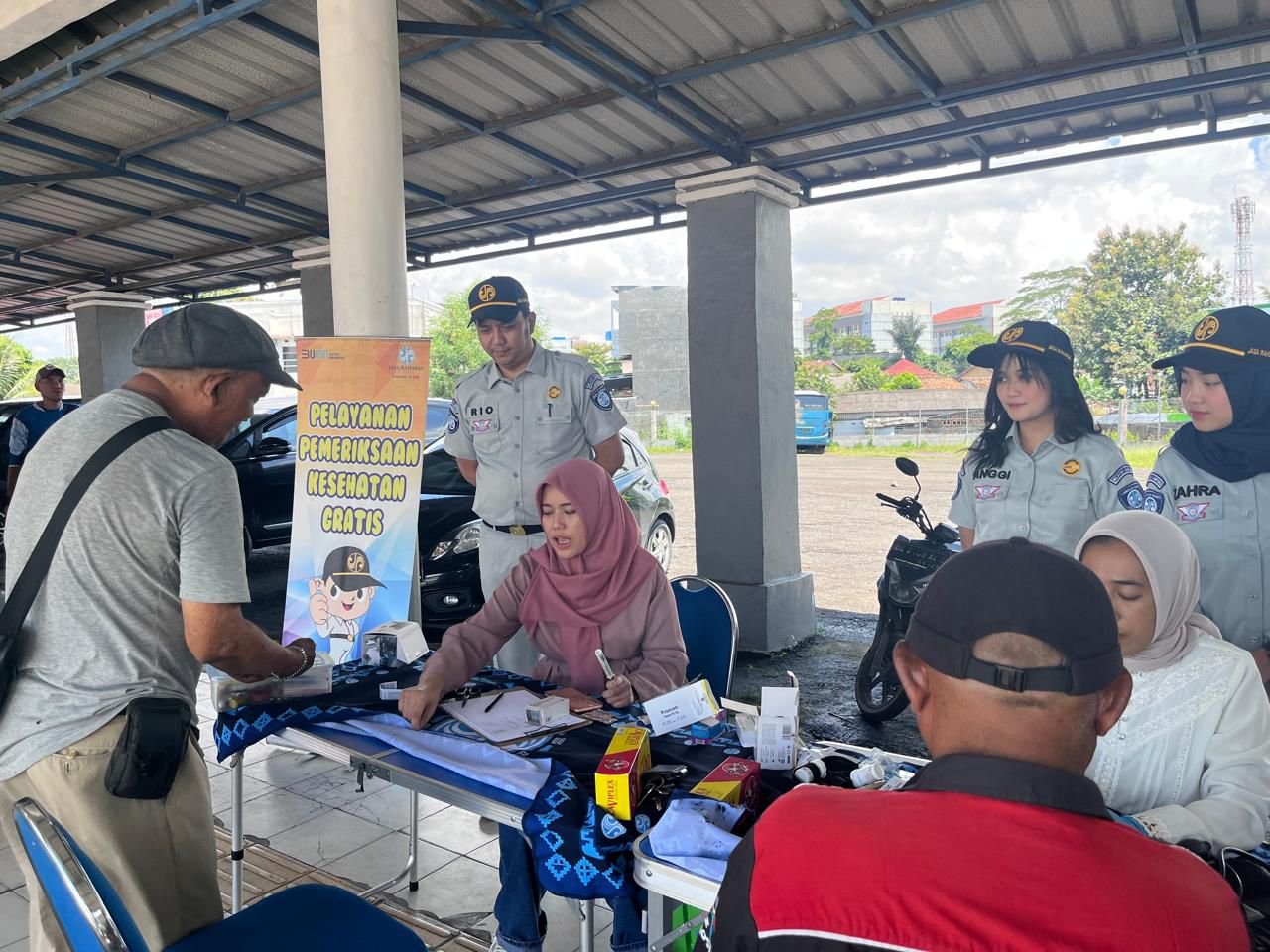 Pastikan Keselamatan Mudik, Jasa Raharja Wilayah Lampung Hadirkan Pemeriksaan Kesehatan Gratis di Terminal Rajabasa