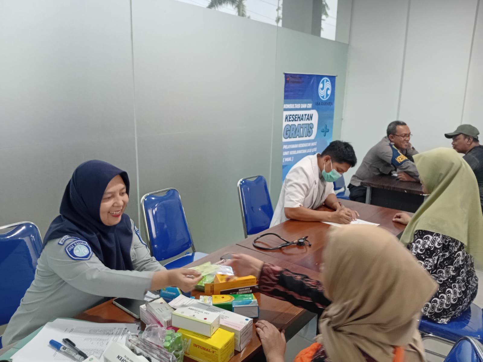 Kawal Arus Balik Lebaran 2026, Jasa Raharja Cabang Magelang Gelar Pemeriksaan Kesehatan Gratis di Terminal Purworejo