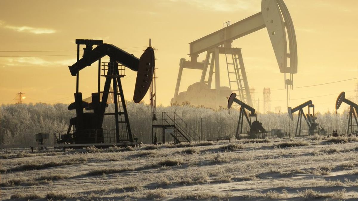 Brent crude oil Menguat 0,7 Persen di Perdagangan Terbaru