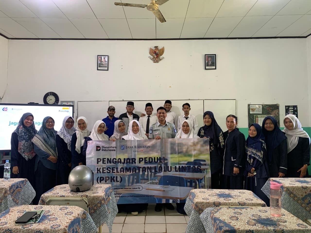 Edukasi Sejak Dini, Jasa Raharja Kaltim Laksanakan PPKL dan Kampanye Keselamatan di SMP Patra Dharma