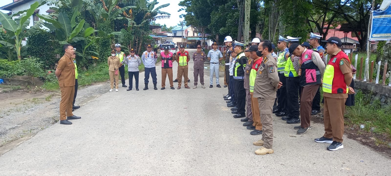 Jasa Raharja Kalimantan Barat Bersama Tim Pembina Samsat Gelar Operasi Gabungan di Kecamatan Ngabang untuk Tingkatkan Kepatuhan Masyarakat