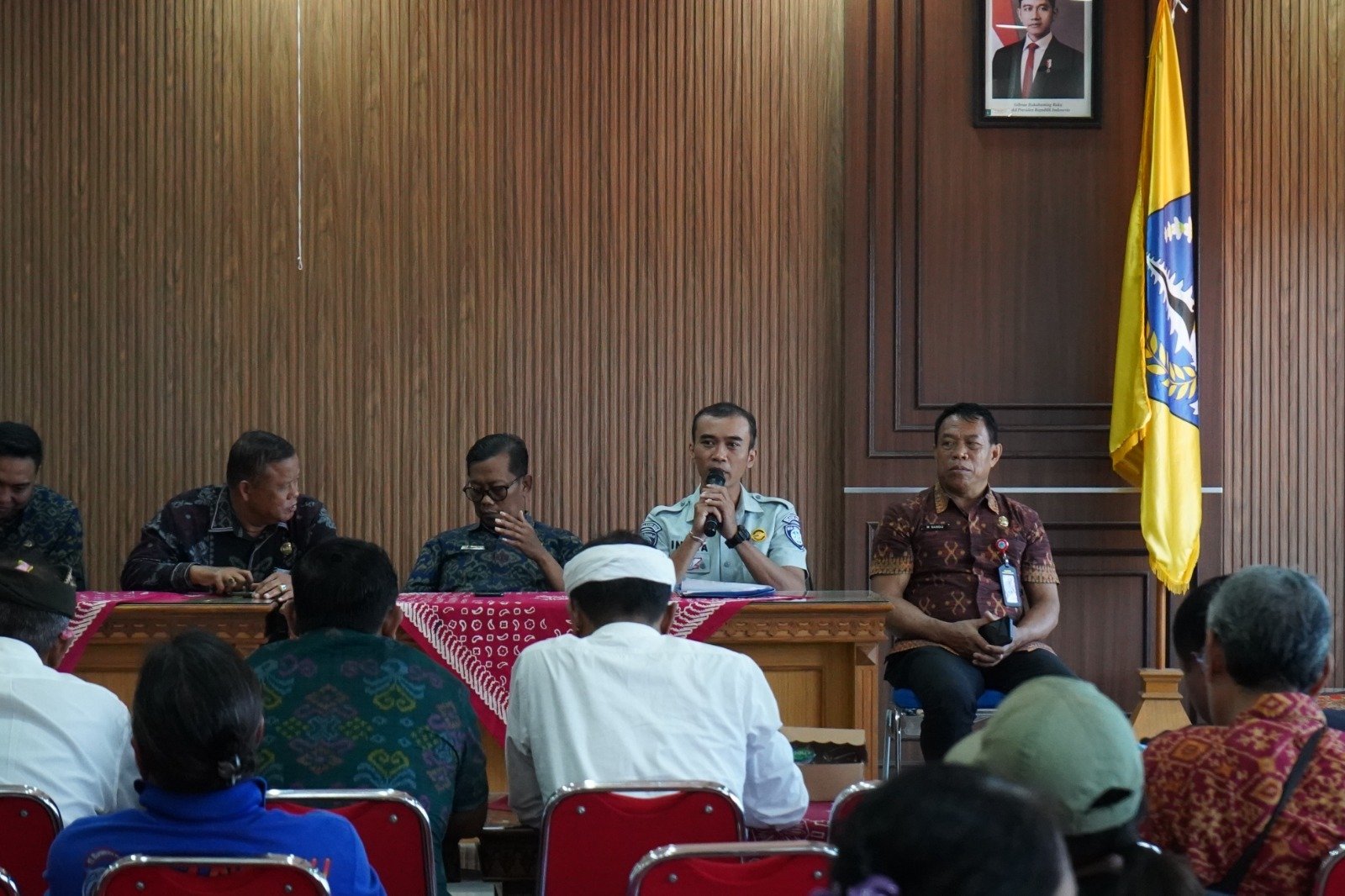 Sosialisasi Pergub 53 Tahun 2025 di Aula Kantor Lurah Tanjung Benoa Badung