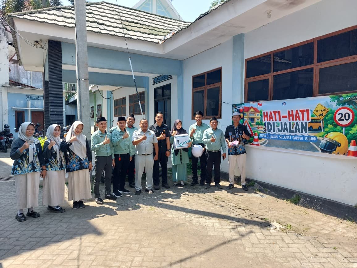 Jasa Raharja Perkuat Edukasi Keselamatan Lalu Lintas bagi Tenaga Pendidik di Probolinggo.