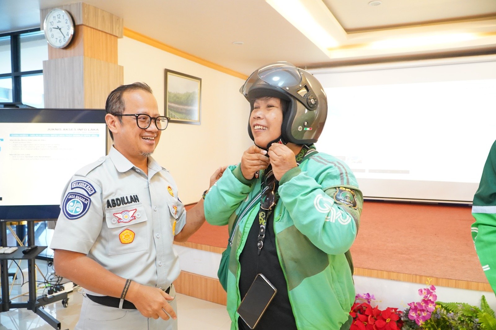 Jasa Raharja Bali Gandeng Pengemudi Ojek Online Percepat Pelaporan Kecelakaan Melalui Fitur Lapor Laka