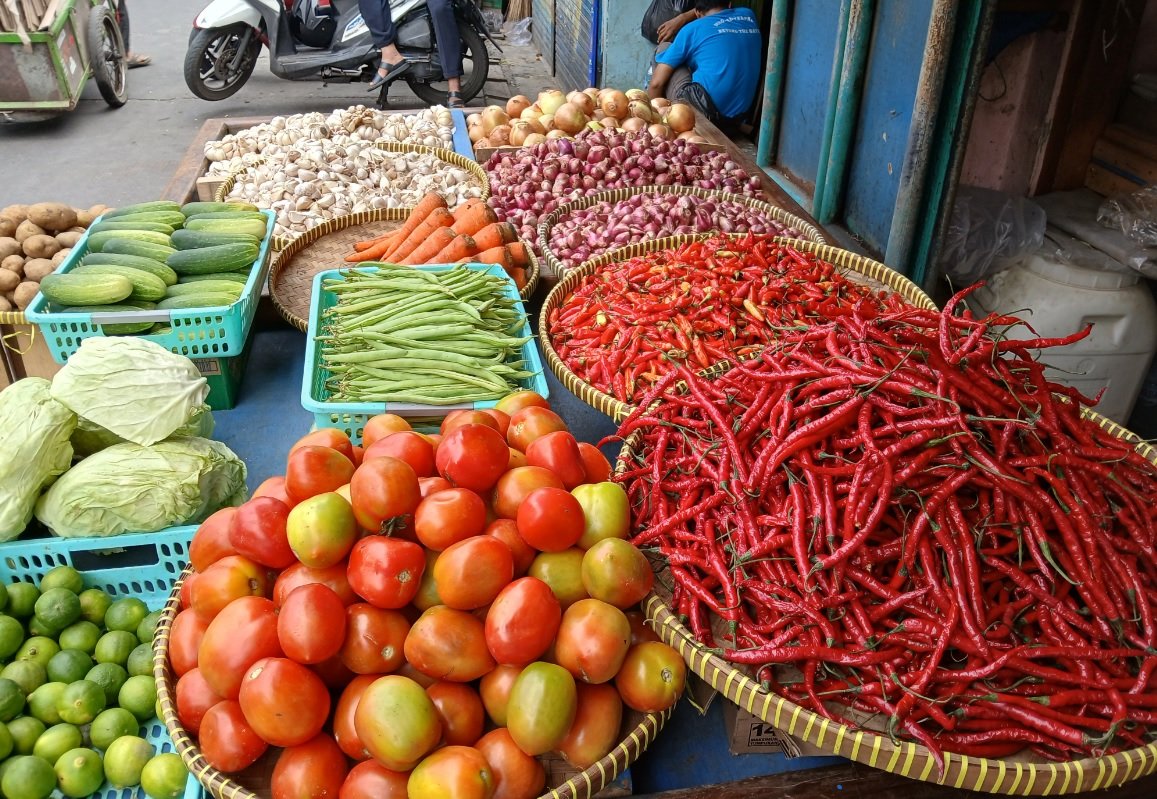 Update Harga Pangan: Cabai Rawit Tembus Rp72.650 per Kg, Telur Ayam Rp29.950