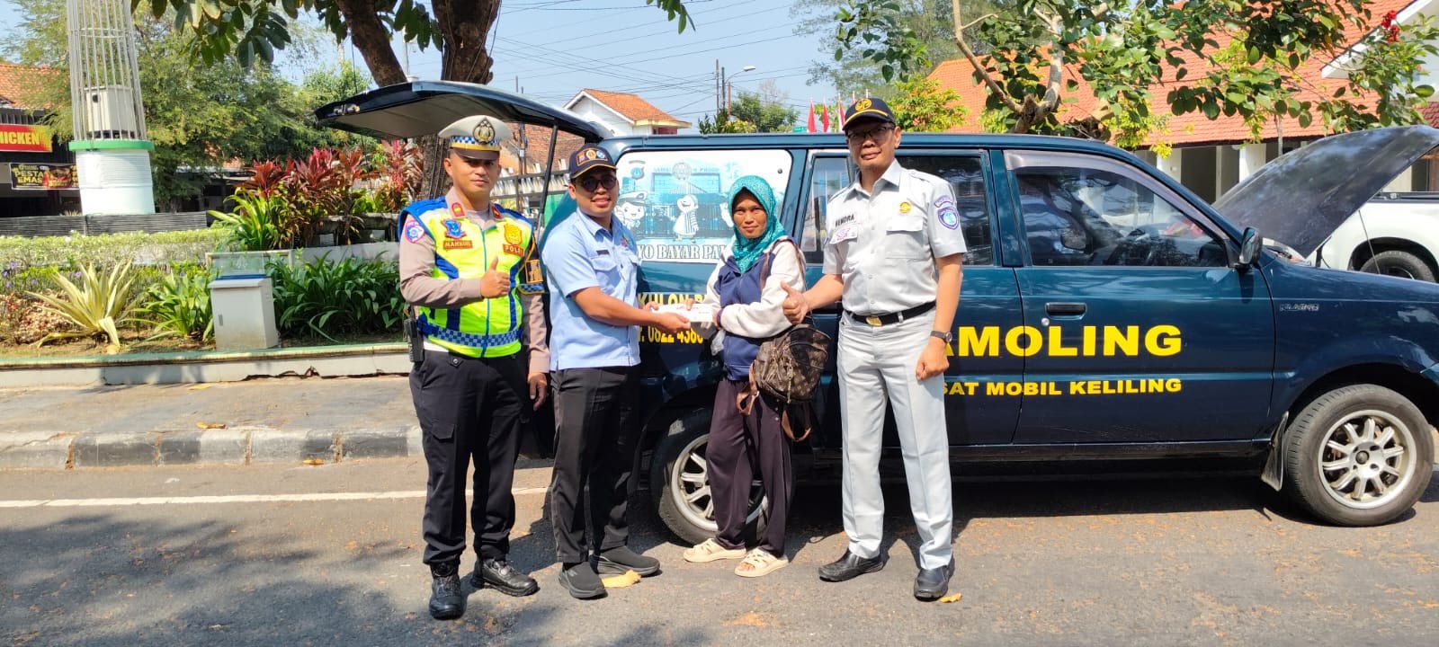 Jasa Raharja Lakukan Operasi Gabungan untuk Tingkatkan Edukasi Kepatuhan PKB dan SWDKLLJ di Kulon Progo