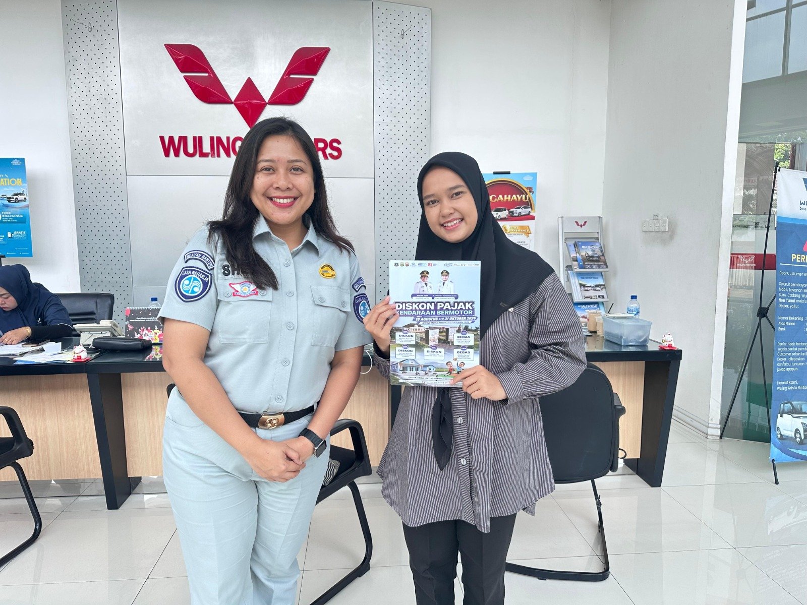 Jasa Raharja Tangerang Gencarkan Glorifikasi Diskon Pajak Kendaraan Bermotor di Showroom Dealer Wuling Bintaro