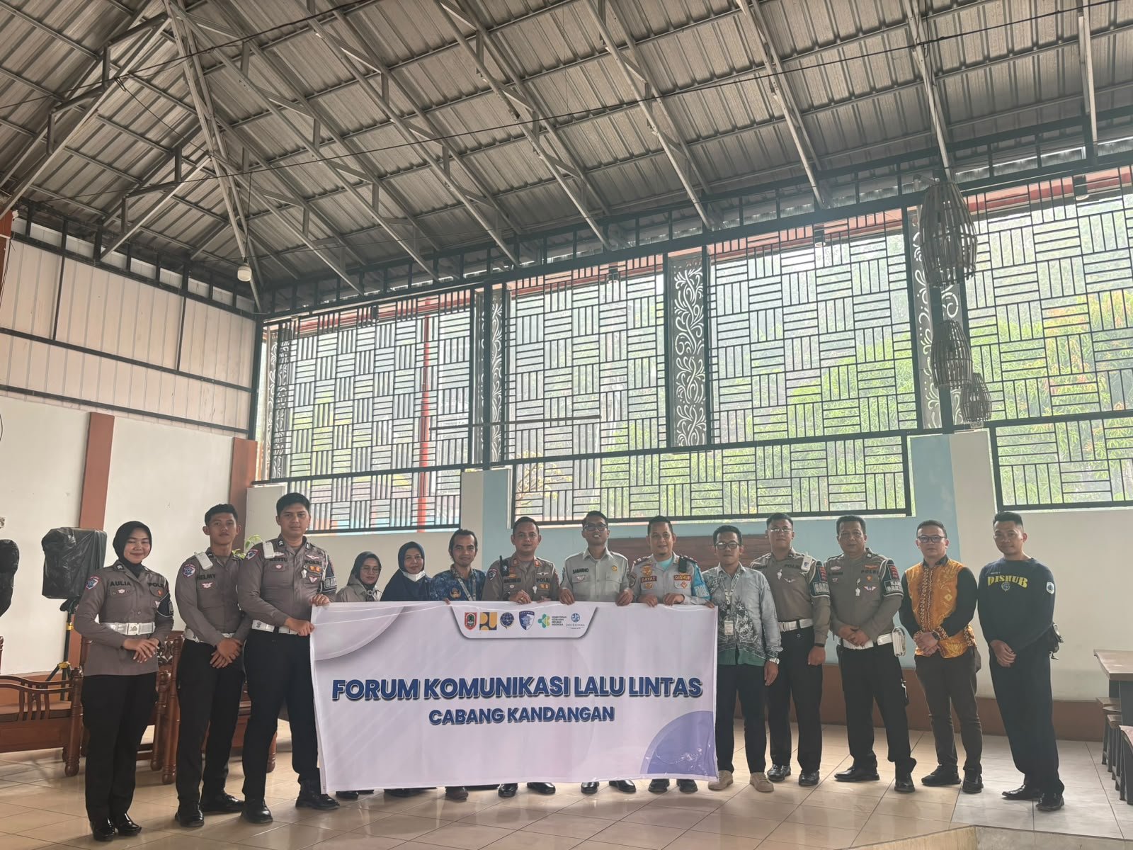 Jasa Raharja Bersama FLLAJ Balangan Tingkatkan Kolaborasi dalam Mewujudkan Keselamatan Transportasi
