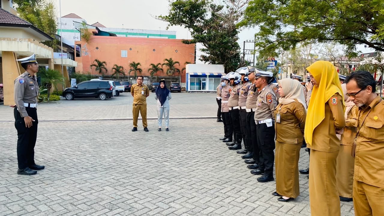 Tim Pembina Samsat Martapura: Dorong Kepatuhan PKB, Gelar Operasi Gabungan dan Berikan Apresiasi Sembako