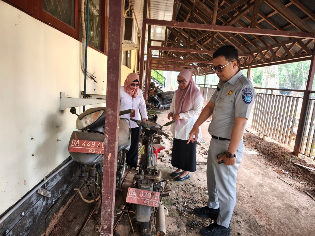 Tim Pembina Samsat Marabahan Perkuat Validitas Data Kendaraan Dinas Pendidikan Batola