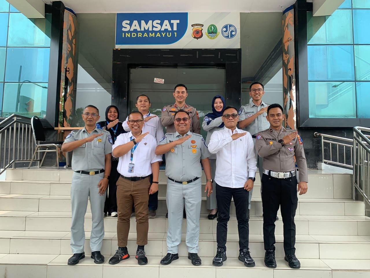 Perkuat Sinergitas Samsat, Kepala PT Jasa Raharja Kanwil Utama Jawa Barat Lakukan Kunjungan Kerja ke Cabang Indramayu